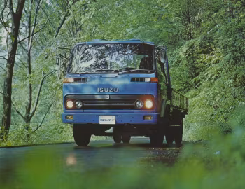 Isuzu SBR 422 '1975