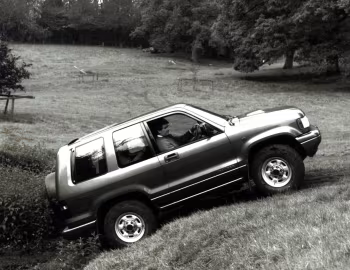Isuzu Trooper SWB [UK-spec] '1992–98