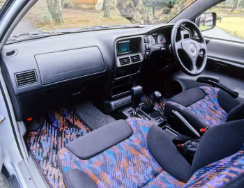 Интерьер Isuzu VehiCROSS (E-UGS25DW) '04.1997–02.1999