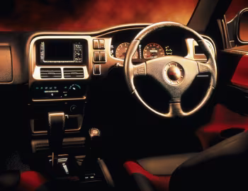 Торпедо Isuzu VehiCROSS 175 Limited Edition (GF-UGS25DW) '02–03.1999