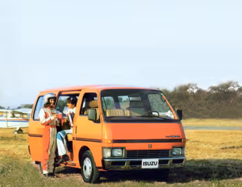 Isuzu WFR '1980–95