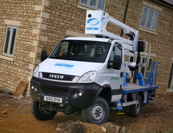 Iveco Daily 4×4 with Socage DA320 aerial platform [UK-spec] '2009
