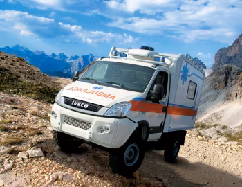 Iveco EcoDaily 4×4 Ambulance '2009–11