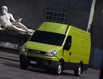 Iveco EcoDaily Van '2009–11