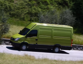 Iveco EcoDaily Van '2009–11