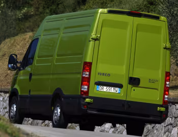 Iveco EcoDaily Van '2009–11