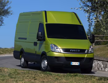 Iveco EcoDaily Van '2009–11