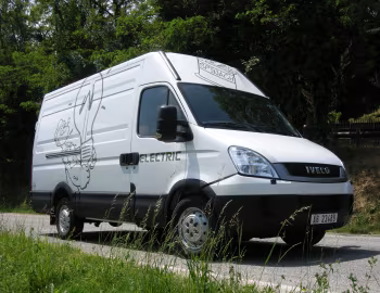 Iveco EcoDaily Van Electric '2009–11
