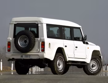 Iveco Massif 5-door '2008–10