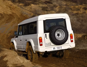 Iveco Massif 5-door '2008–10