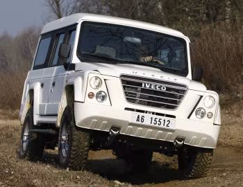 Iveco Massif 5-door '2008–10