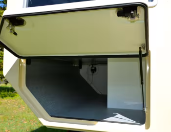 Ambos TravelTrucks ScrubMaster Expedition '2014–????