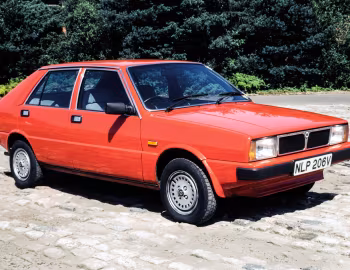 Lancia Delta [UK-spec] (831) '1979–82