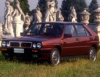 Lancia Delta HF integrale (831) '1987–89