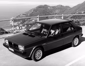 Lancia Delta HF turbo (831) '1985–86