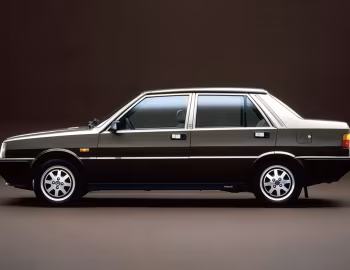 Lancia Prisma integrale (831) '1987–89
