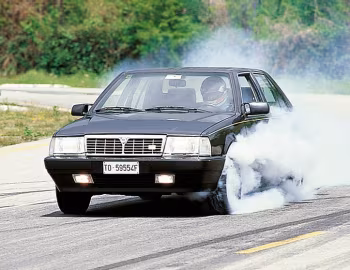 Lancia Thema 8·32 (834) '1986–88