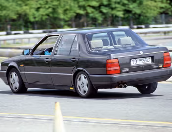 Lancia Thema 8·32 (834) '1986–88