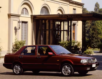 Lancia Thema 8·32 (834) '1988–91