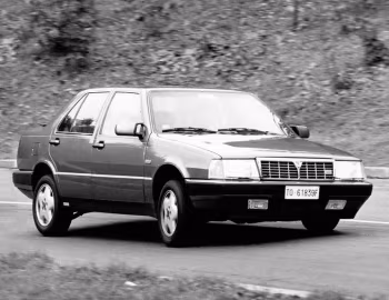 Lancia Thema 8·32 (834) '1986–88