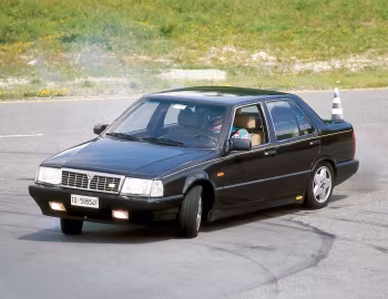 Lancia Thema 8·32 (834) '1986–88