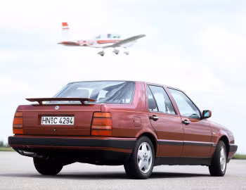 Lancia Thema 8·32 (834) '1988–91