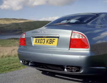 Maserati Coupé [UK-spec] (M138) '2003–04