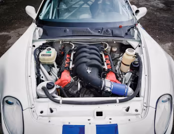 Sous la capuche Maserati Trofeo Light (M138) '2004