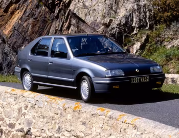 Renault 19 TXE [Worldwide] (B53) '1988–92