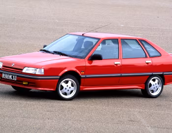 Renault 21 TXI Hatchback '1990–94