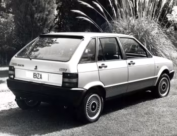 SEAT Ibiza 5-door '1986–88