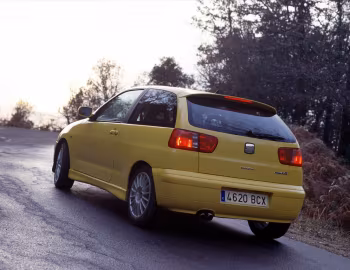 SEAT Ibiza Cupra R [Worldwide] '2001