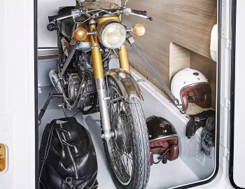 Porta-malas 2015–17 Itineo CB740 '2014–17