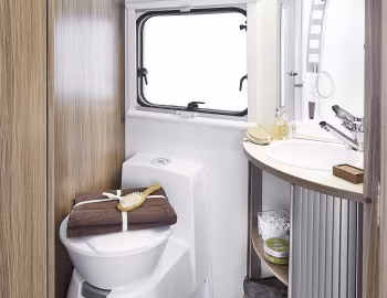Interior 2015–17 Itineo MB740 '2014–17