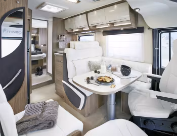 Interior 2015–17 Itineo MB740 '2014–17