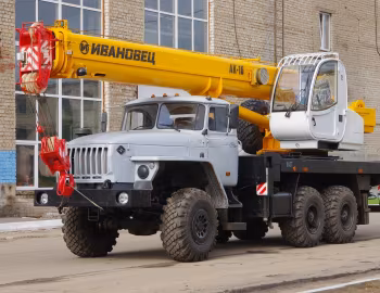 КС-35714-10 "Ивановец" на шасси Урал 5557-1151-70 '2013–н.ч.