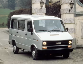 Iveco Daily 30.8 Combi '1983–89