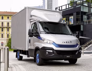 Iveco Daily 35 Blue Power Chassis Cab '2017–pr.
