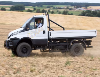 Iveco Daily 55 4×4 Chassis Cab '2015–16