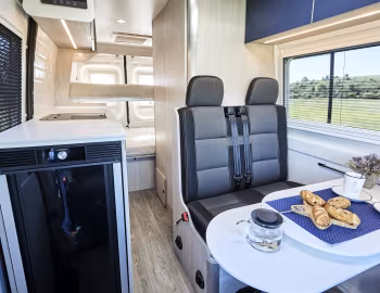Interior Iveco Daily Camper '2022–23