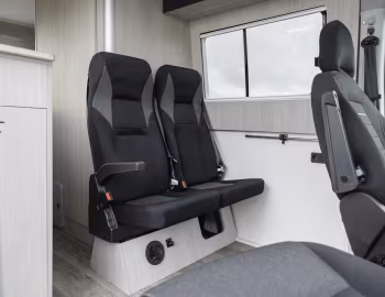 Interior Iveco Daily Camper Pop-Up Roof '2023