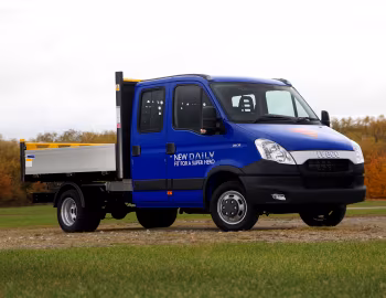 Iveco Daily Crew Cab [UK-spec] '2011–14