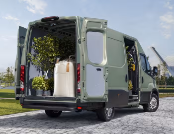 Iveco Daily Van '2023–26