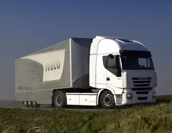 Iveco EcoStralis 460 4×2 tractor (AS440S46T/P) '2010–12