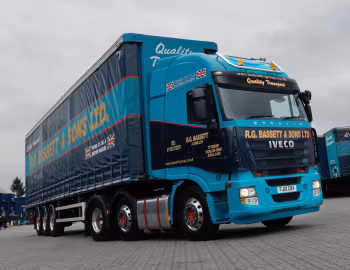 Iveco EcoStralis 460 6×2 tractor [UK-spec] (AS440S46TX/P) '2011–12