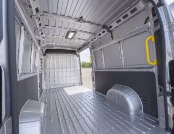 Ambos Iveco eSuperJolly '2026