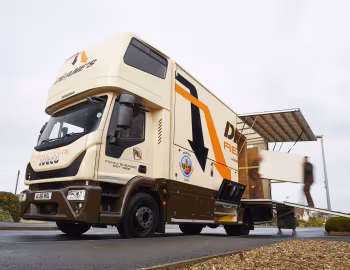Iveco EuroCargo 140E21/P with UVB body [UK-spec] '12.2016