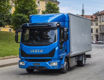 Iveco EuroCargo 75-210 with delivery body '2015–pr.