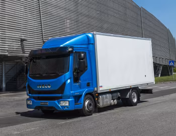 Iveco EuroCargo 75-210 with delivery body '2015–pr.
