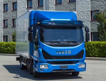 Iveco EuroCargo 75-210 with delivery body '2015–pr.